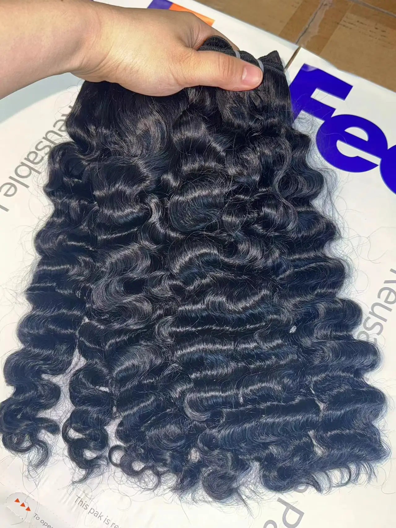 Wholesale Cambodian Human Hair Body Wave Natural Wave Styles in Black Color Vietnam