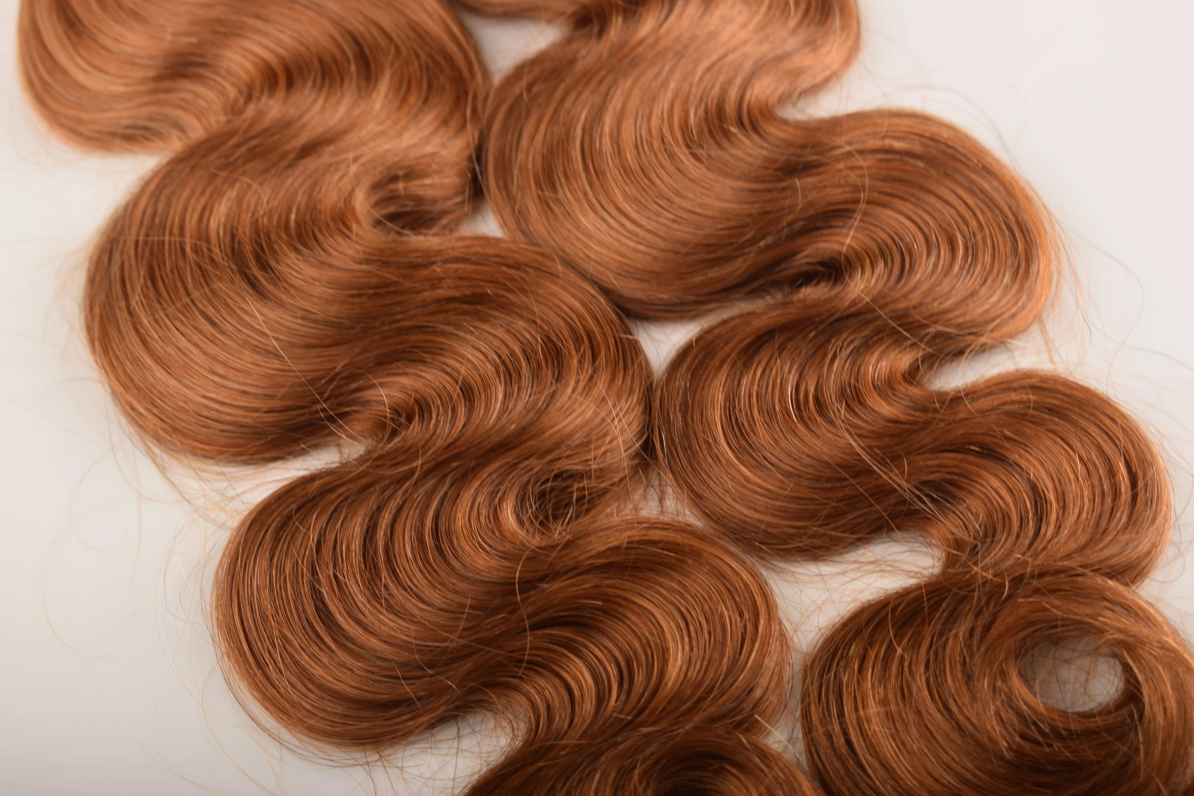 Bulk Brazilian Virgin Hair Wigs & Weaves for Women Hand Tied Machine Double Weft Body-Wave Style All Colors Dye/Perm Compatible