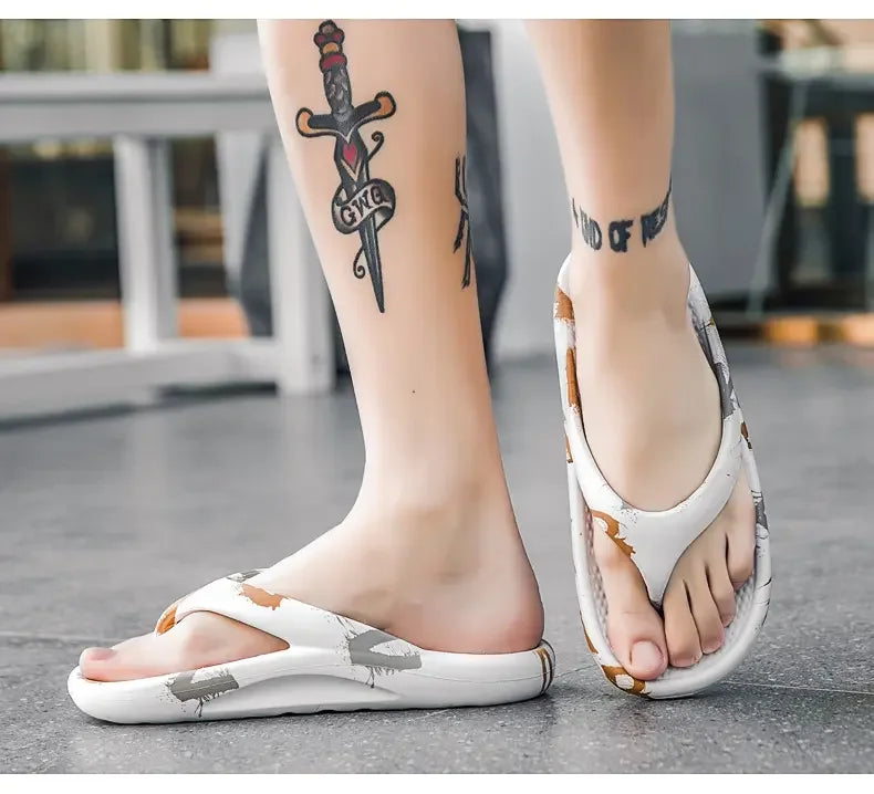 Fashion Daily Slippers for Men Anti Slip Soft Sole Lightweight Home Beach Outdoor Leisure Walking Footwear
