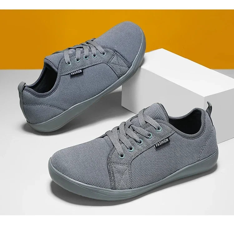 Men's Barefoot Shoes with Wide Toe Breathable Minimalist Sneakers for Fitness Cross Training Casual Wear and Large Size Comfort