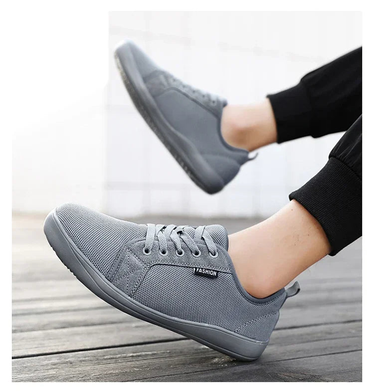 Men's Barefoot Shoes with Wide Toe Breathable Minimalist Sneakers for Fitness Cross Training Casual Wear and Large Size Comfort
