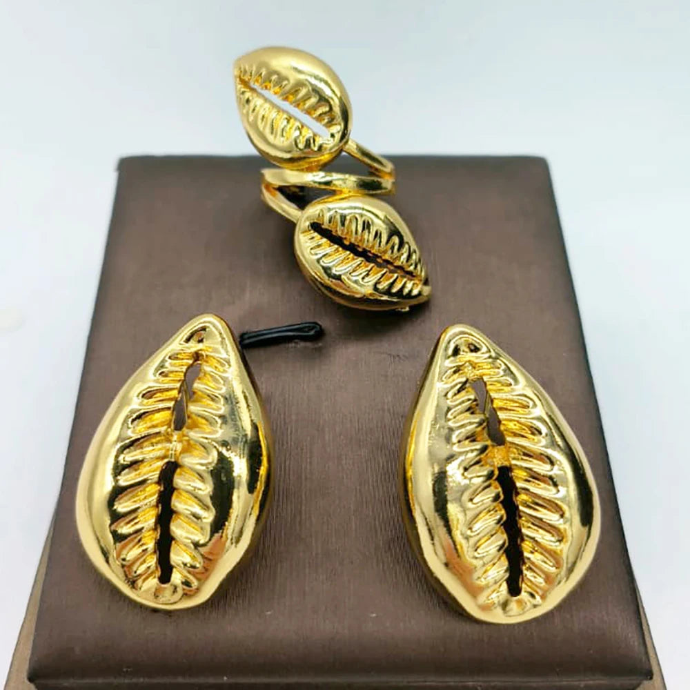 Dubai Golden Jewelry Set 18K Gold Plated Earrings and Rings for Women Wedding Bride Arabic Nigerian Jewellery Accessories