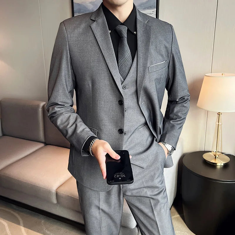 High quality fashion business casual (suit + vest + trousers) British style European and American wedding dress three-piece set